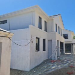 house built to lock up image